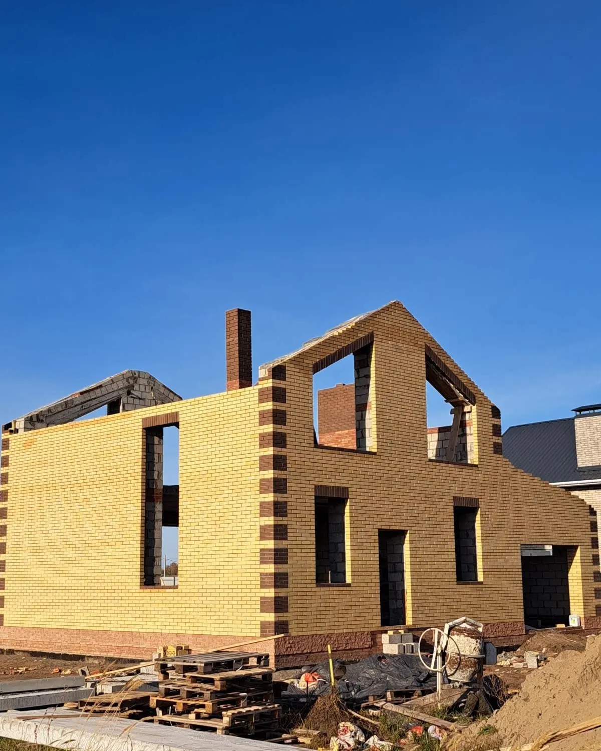 Возведение стен из кирпича,газоблока, керамзитобетонных блоков, теплоблока 