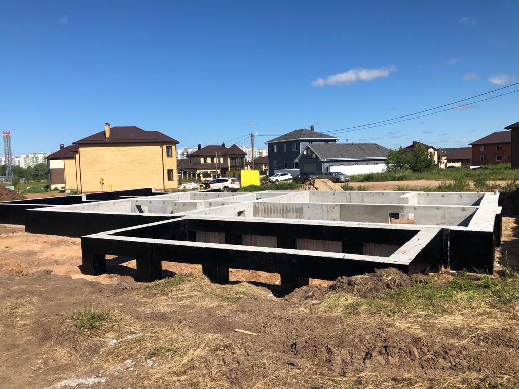 Строительство фундамента