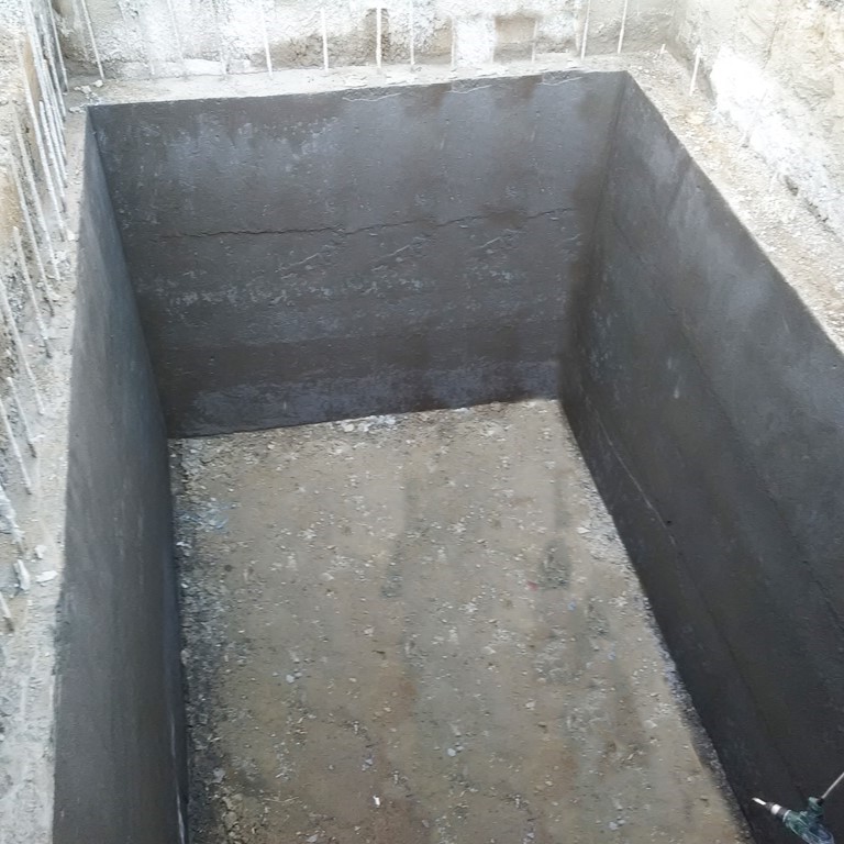 Погреб монолитный бетонный