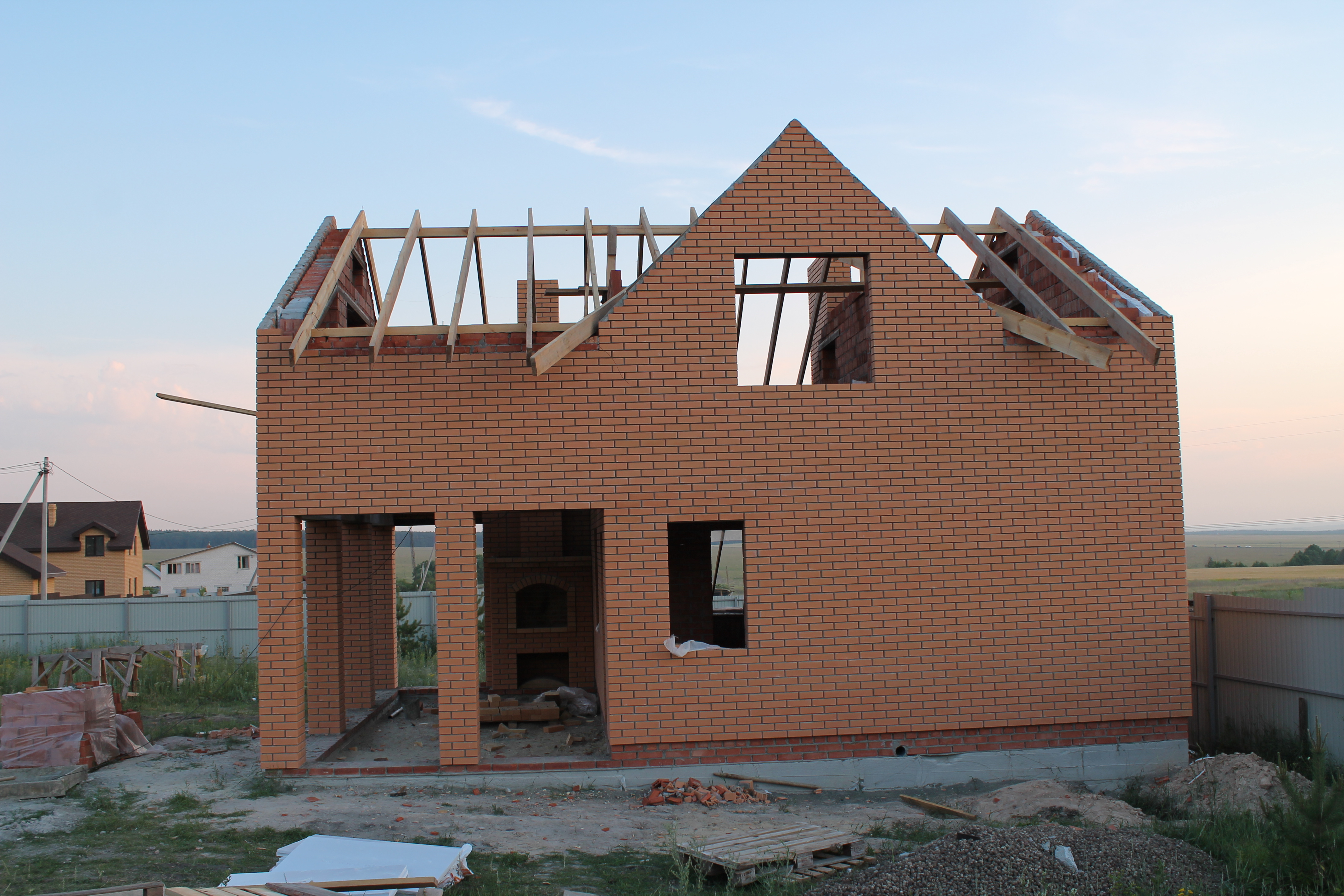 Возведение стен из кирпича,газоблока, керамзитобетонных блоков, теплоблока 