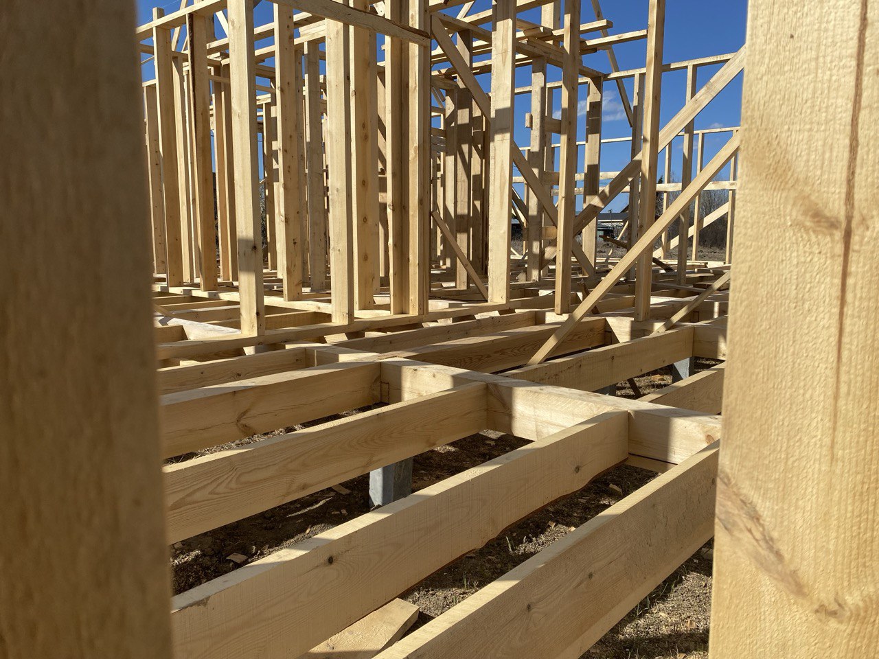 Возведение каркасных конструкций