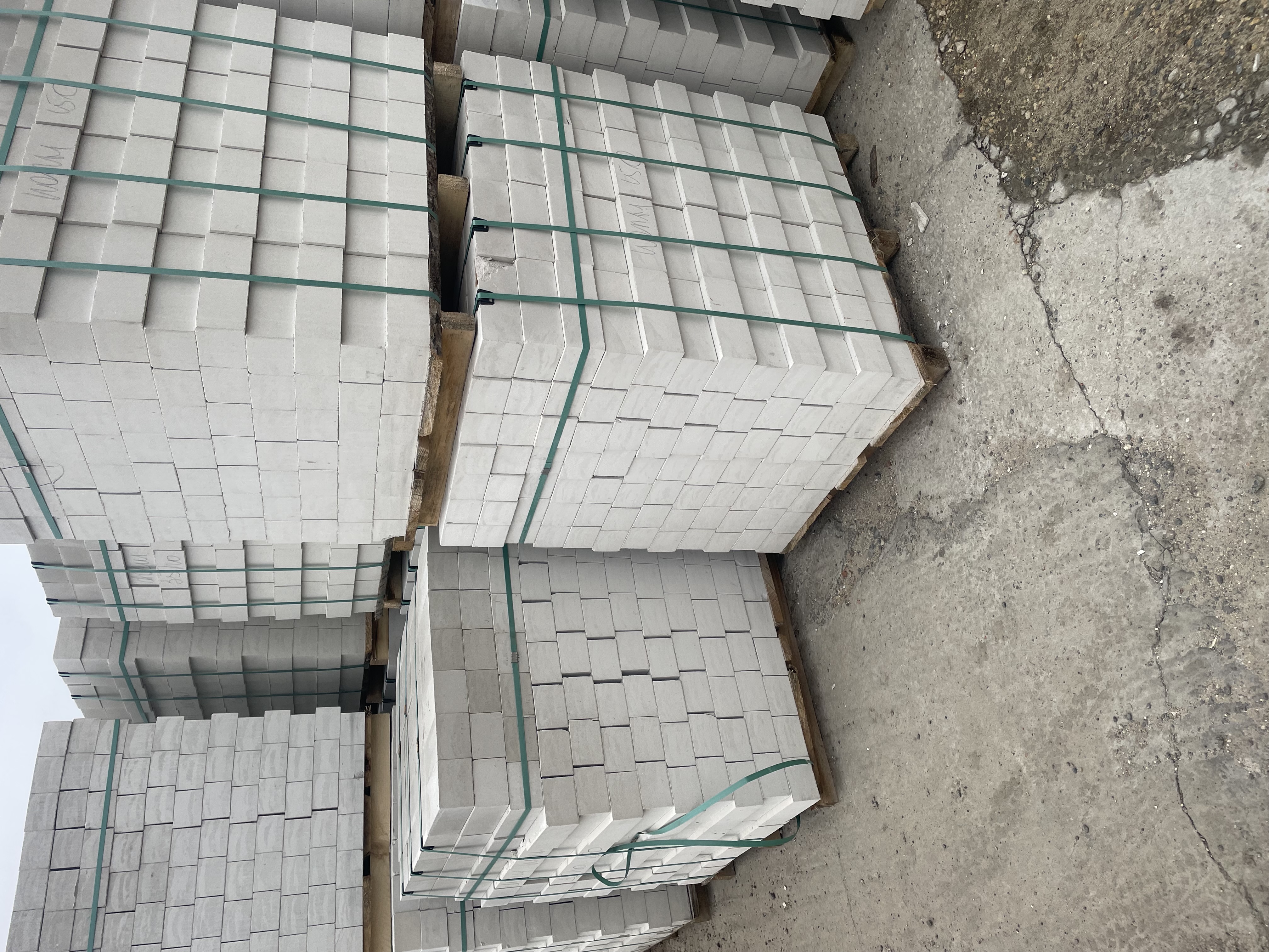 Оптовая торговля строительными материалами