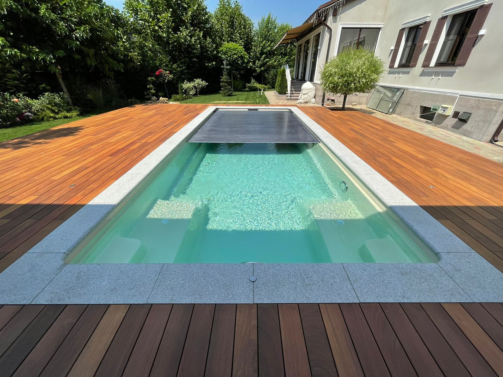 Строительство бассейнов