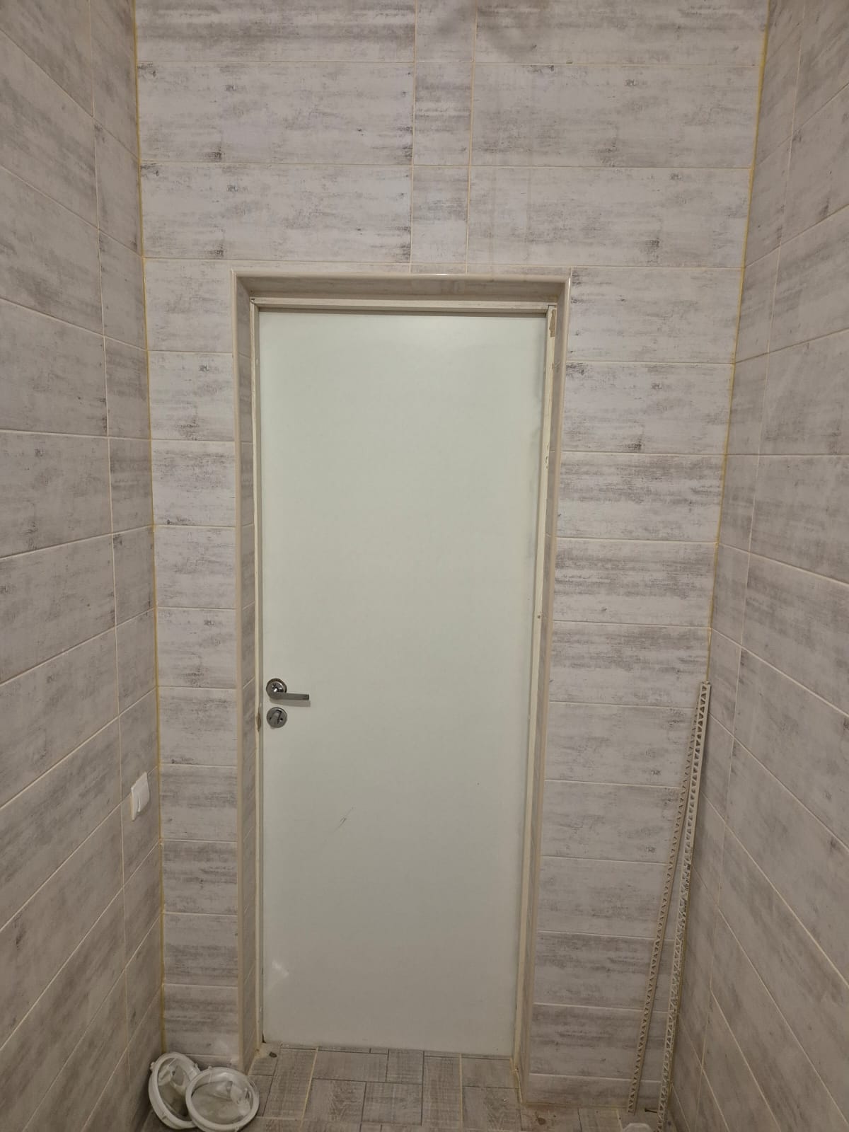 Ремонт, отделка, выравнивание стен · Штукатурка стен · Машинная штукатурка · Монтаж перегородок · Монтаж гипсокартона