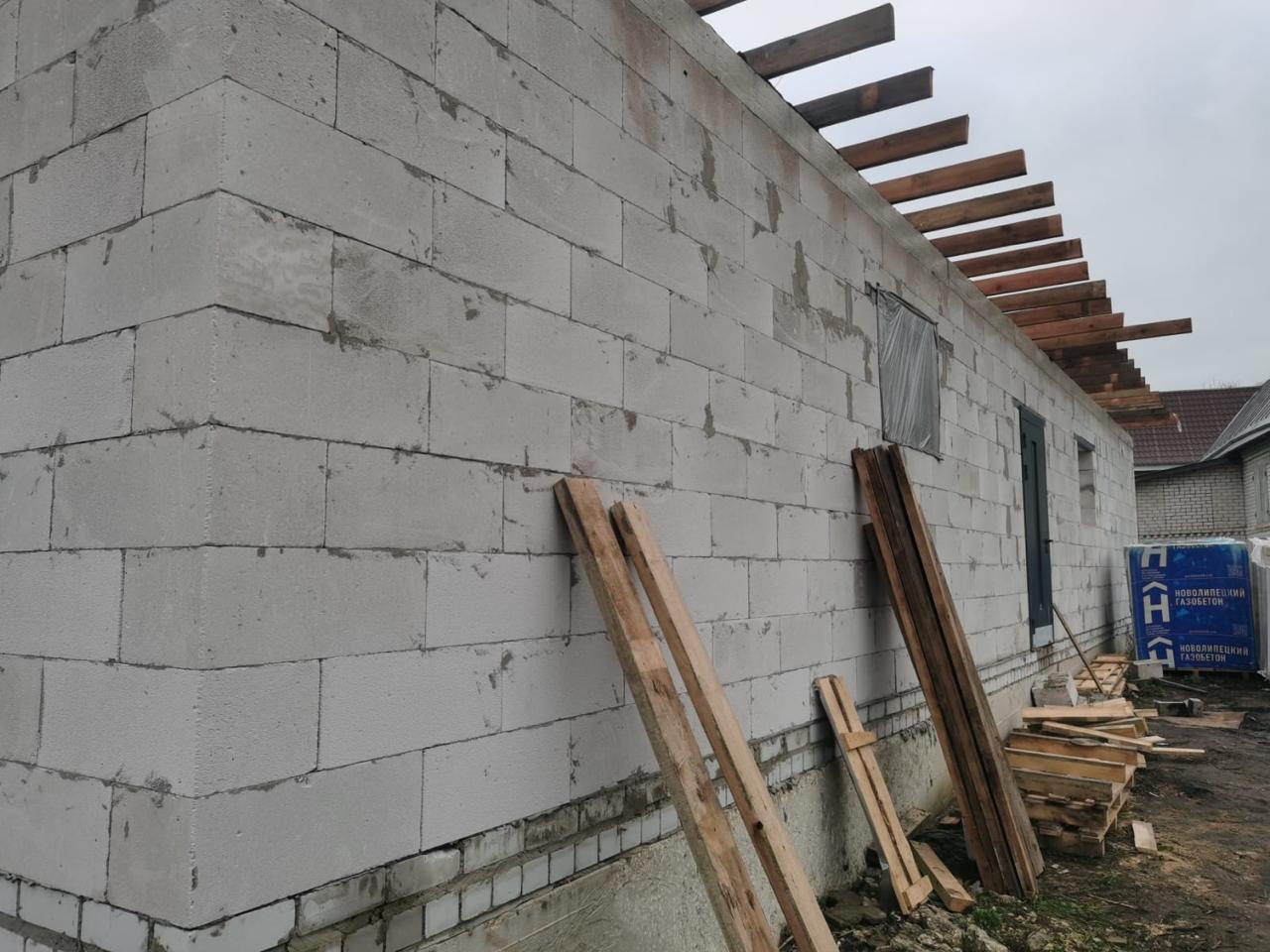 Кладка внешних и внутренних стен 