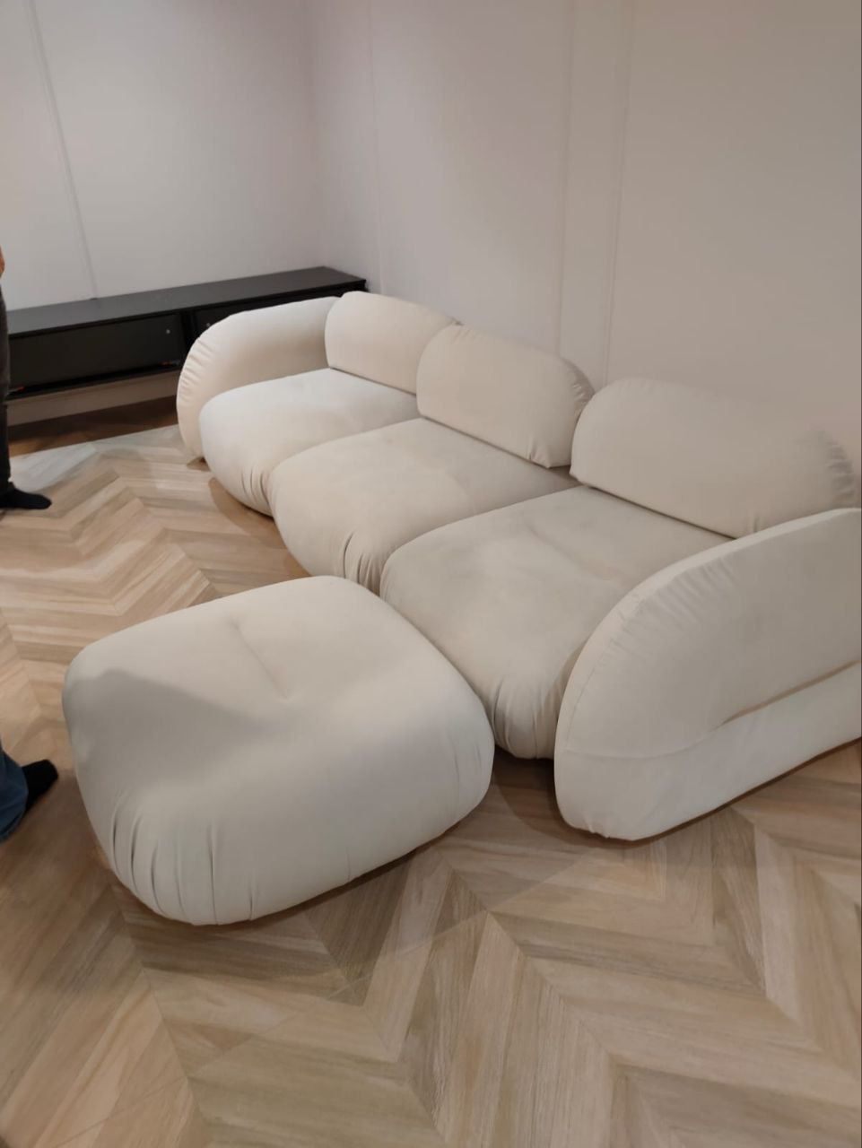 Мягкая мебель по фото