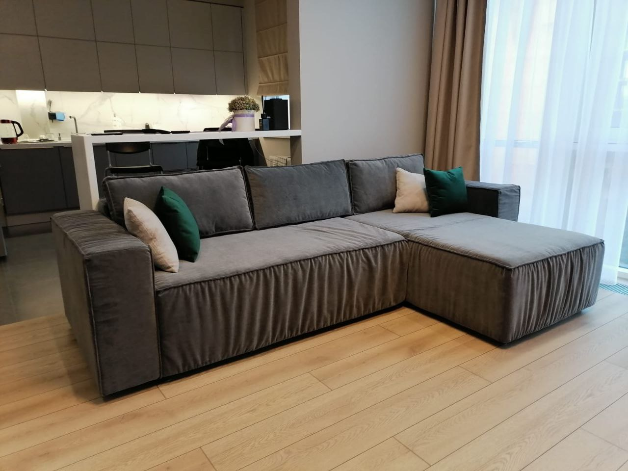 Мягкая мебель по фото