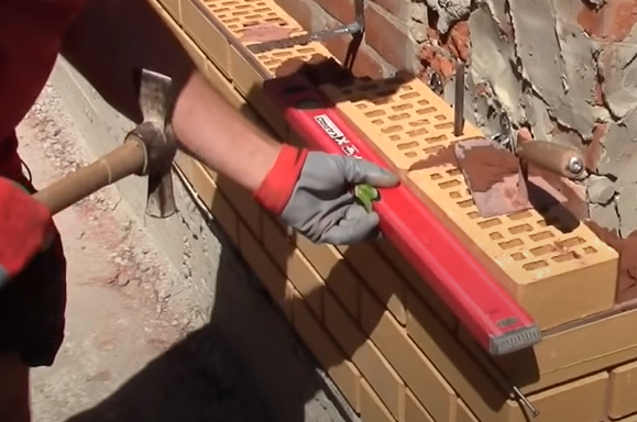 Возведение стен