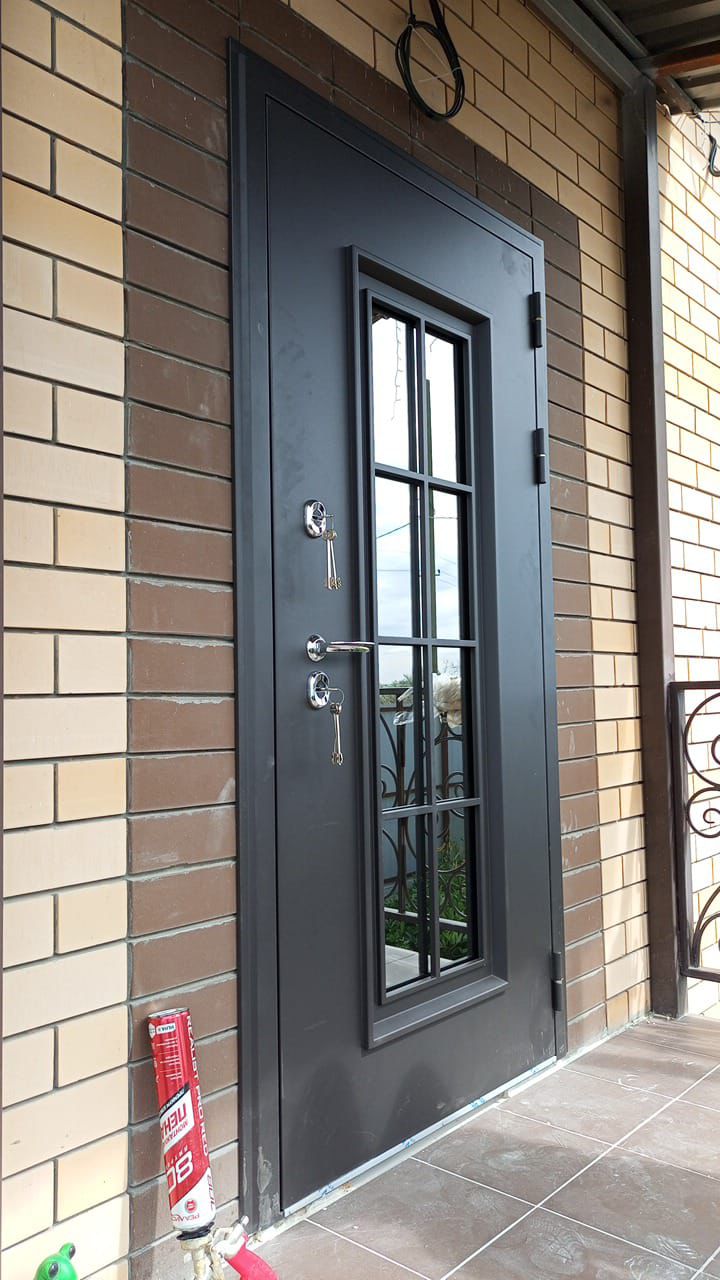 Установка входных дверей (монтаж)