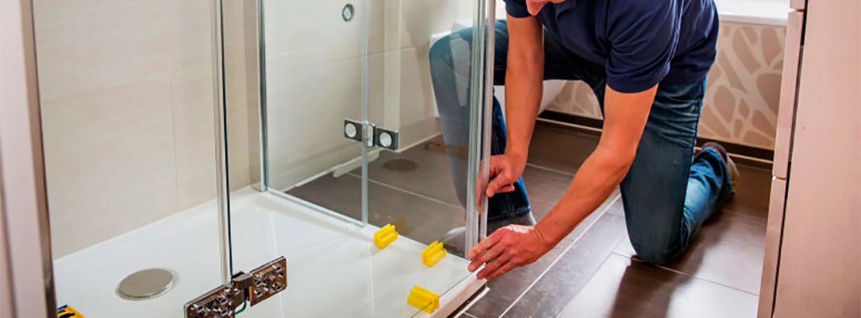 Производство и установка стеклянных ограждений, душевых кабин и зеркал