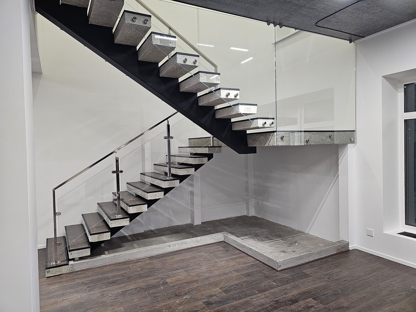 Изготовление и монтаж заборов и ворот всех видов