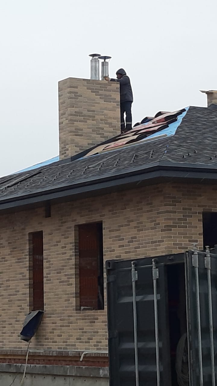 Возведение кирпичных стен