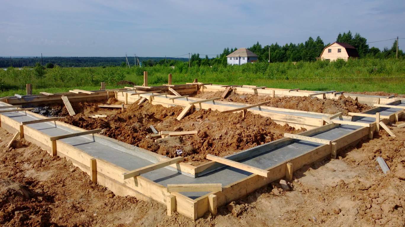 Строительство фундамента 