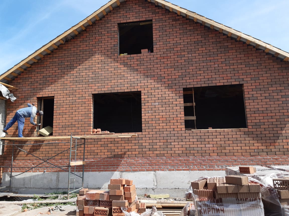 Возведение стен из бруса, блоков ,кирпича, панелей