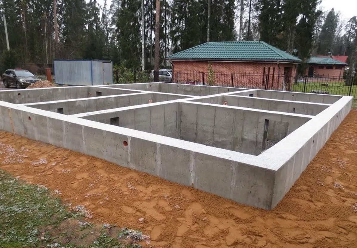 Строительство фундамента