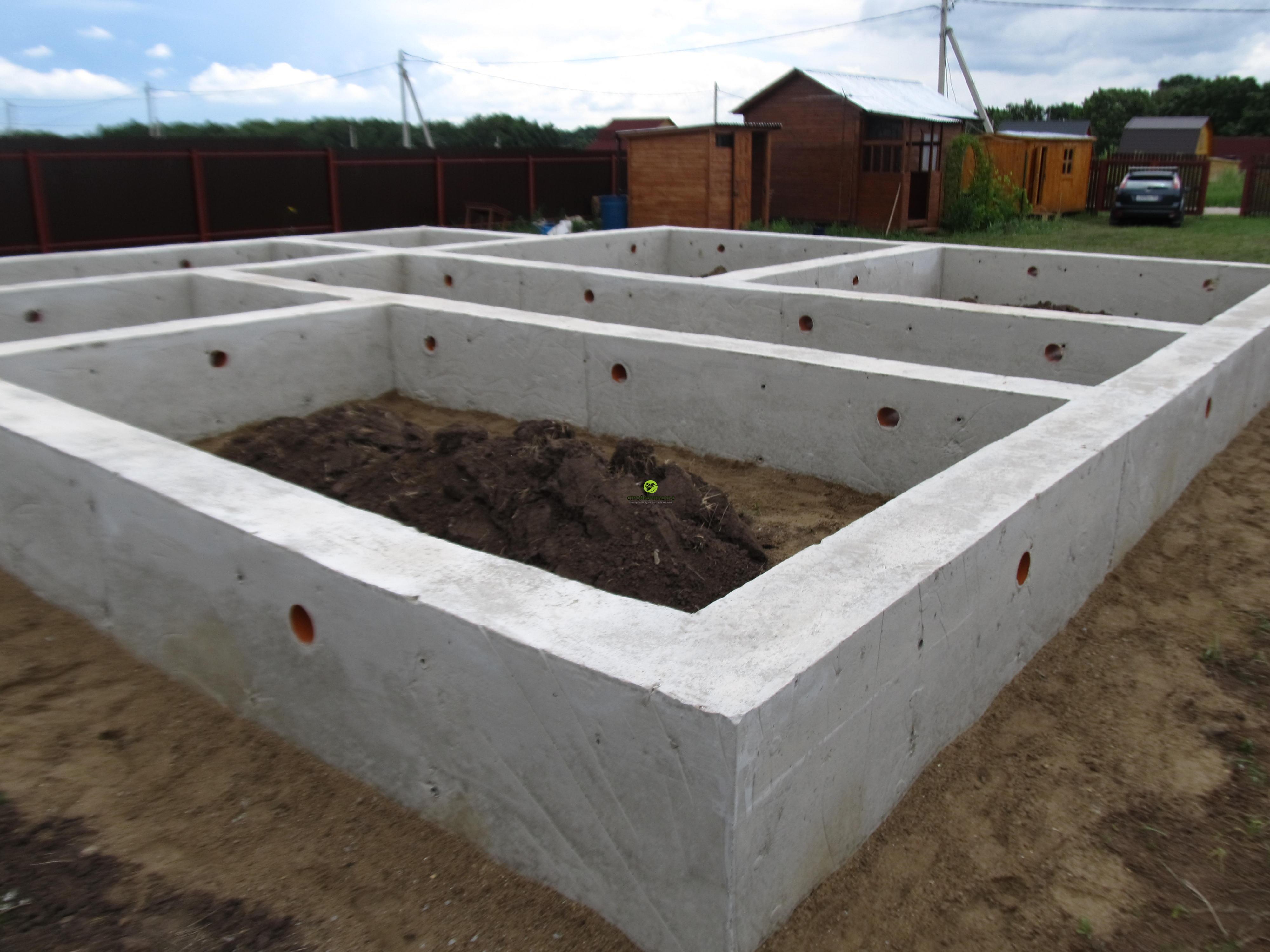 Строительство фундамента