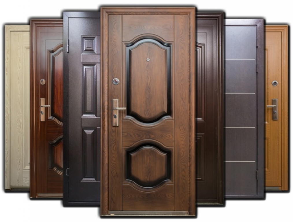 В продаже  двери входные и межкомнатные