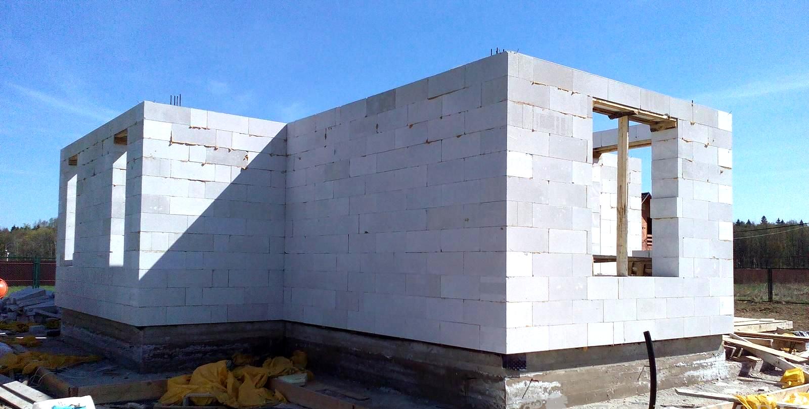 Возведение стен