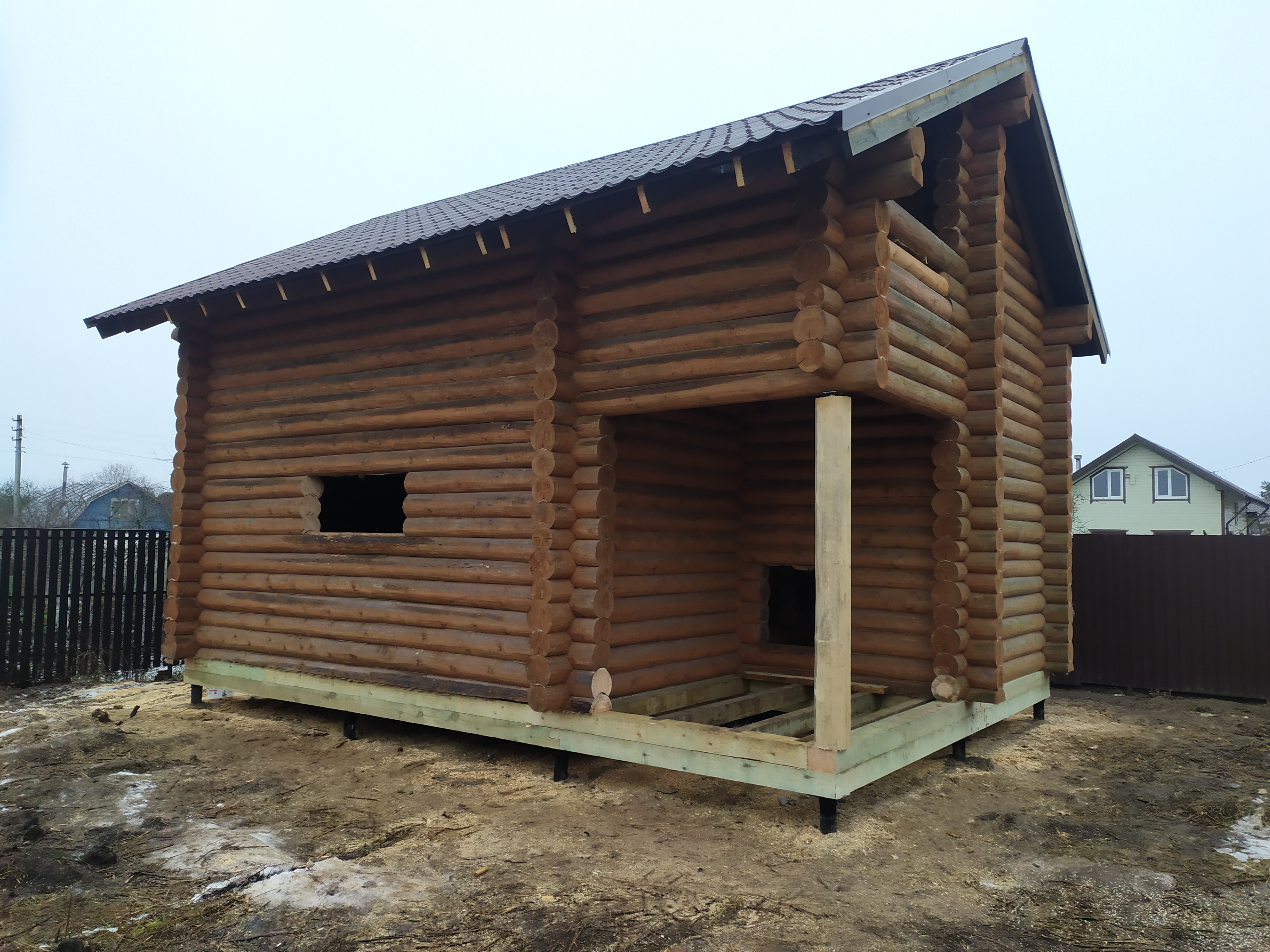 Строительство бань из бревна