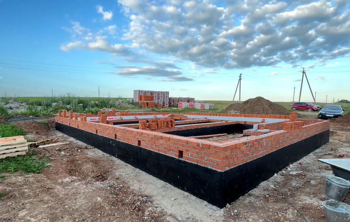 Строительство фундамента