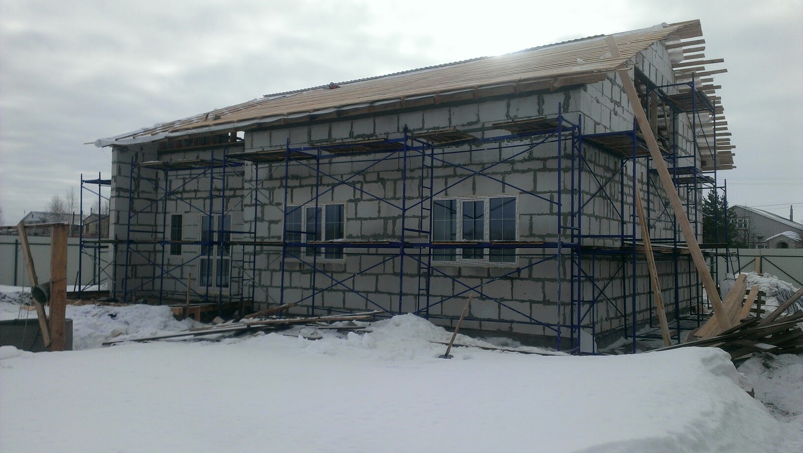 Возведение стен