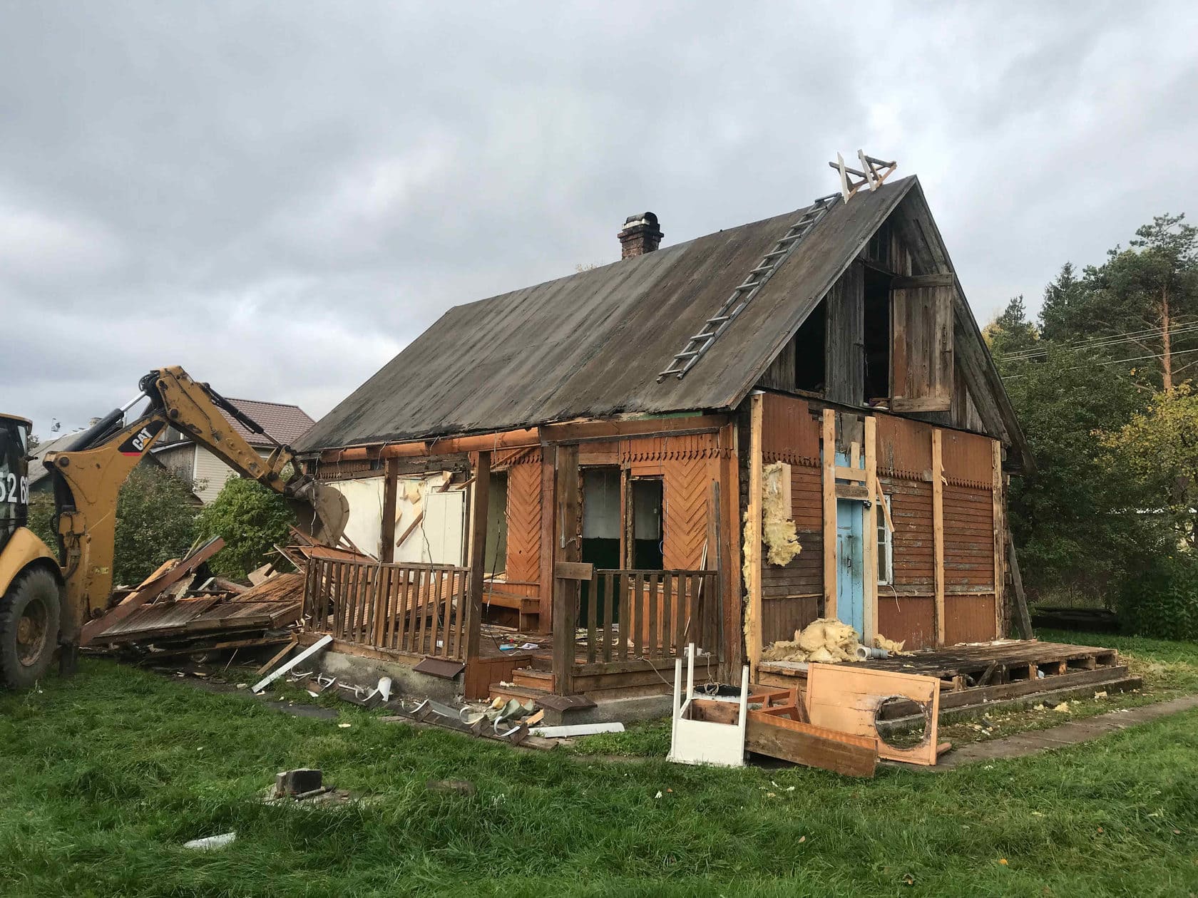 Разборка и снос зданий